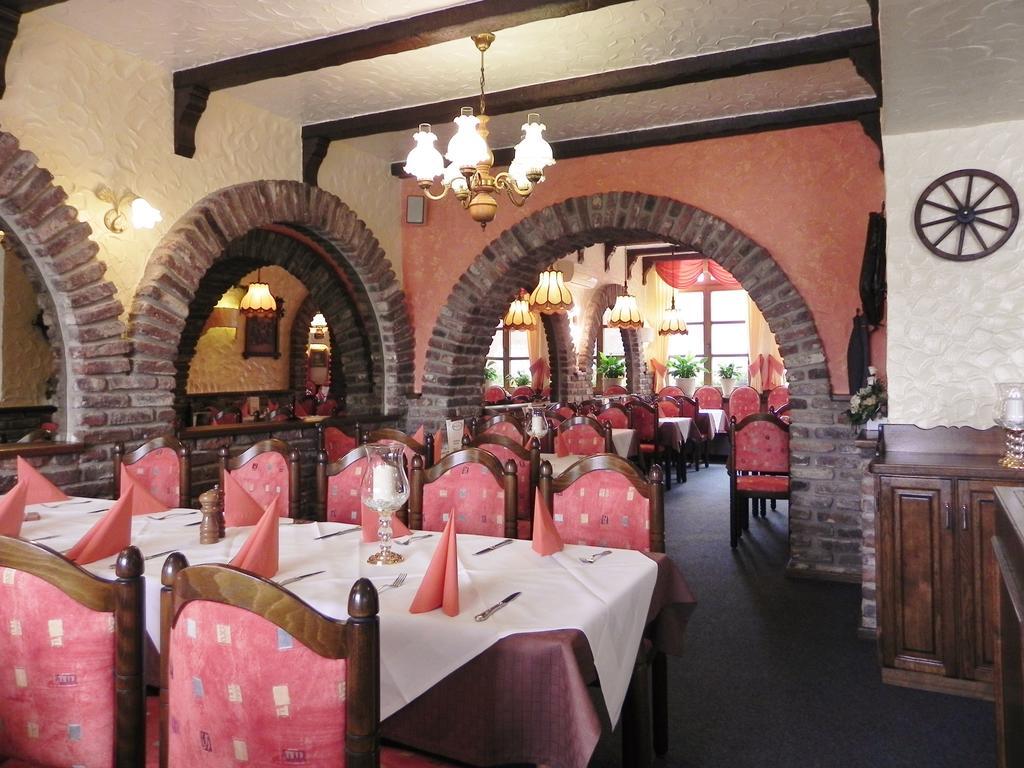 Hotel - Restaurant Braustube Haaren Exterior photo